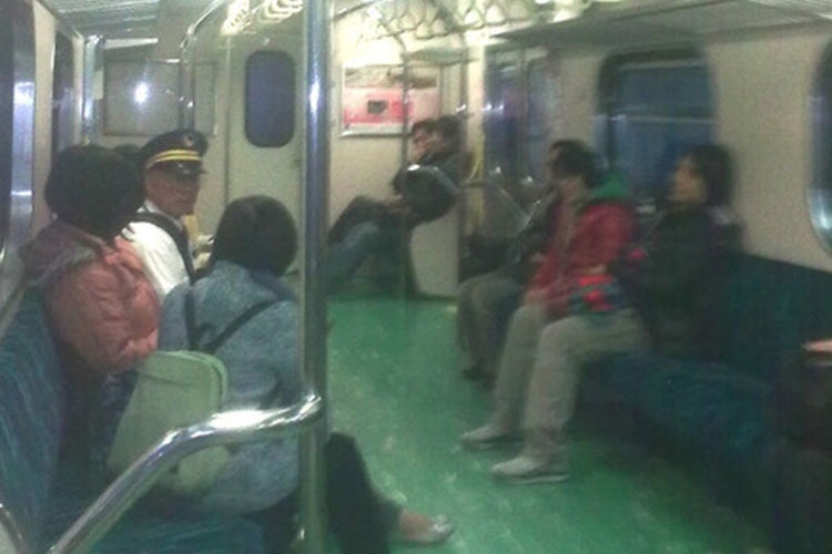 下午五點三十七分,沙崙線列車長