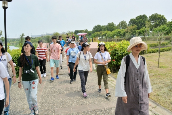 【暑期文藝營】就這樣,勇敢許願吧!10