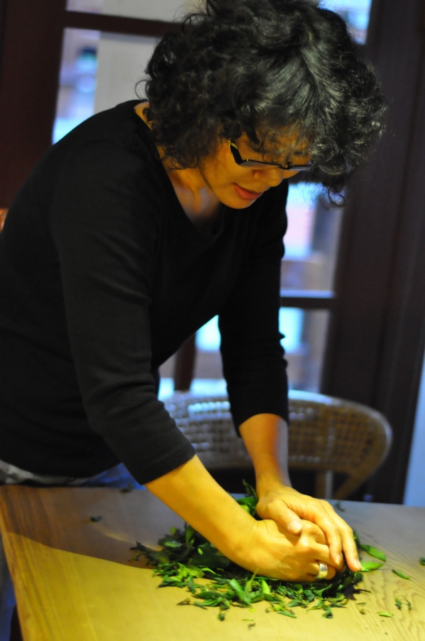 揉得好茶，請君飲06