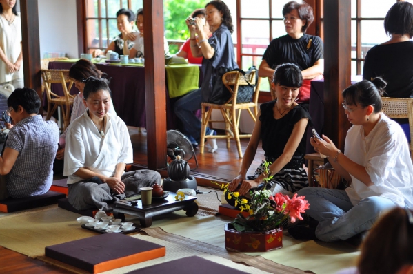 那女性的名字，愛國婦人館10