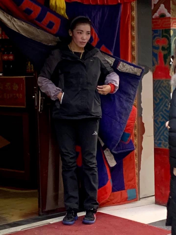 偉色老爺爺的哈達17