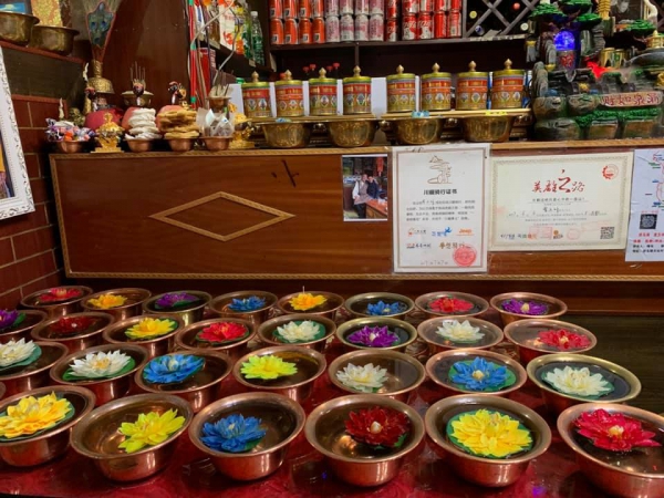 偉色老爺爺的哈達20