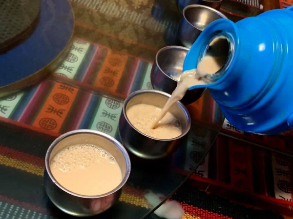 偉色老爺爺的哈達21