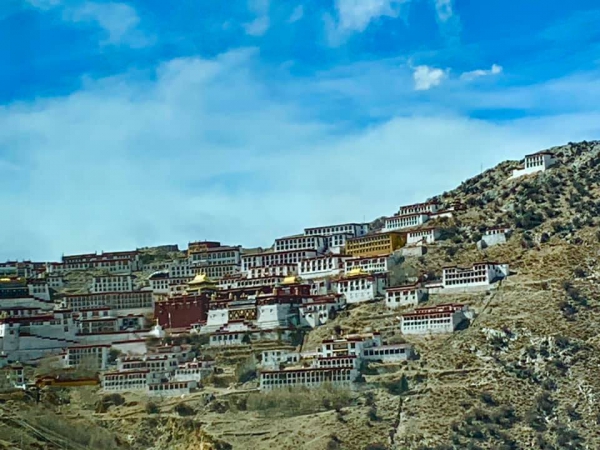 甘丹寺28