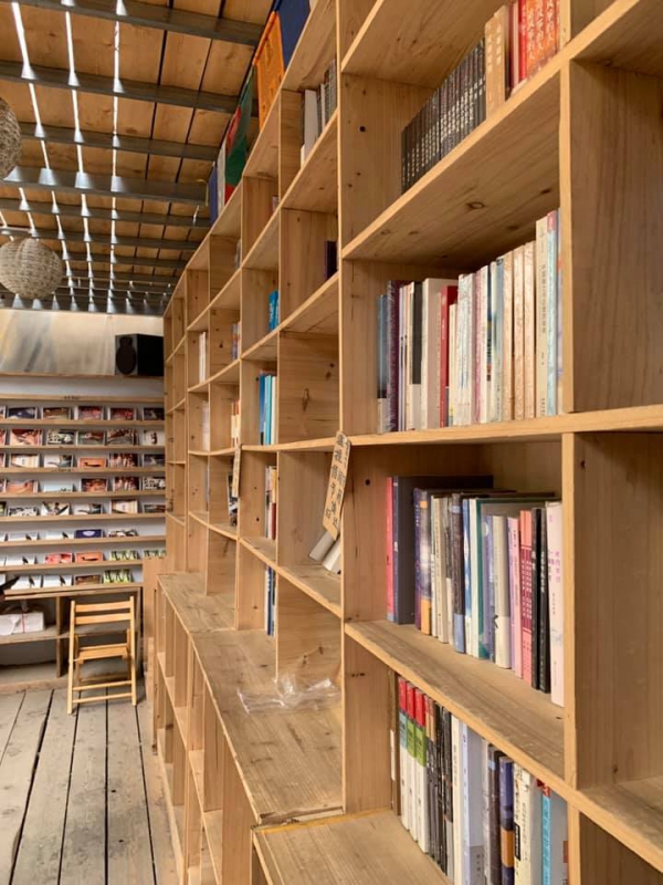 《西藏.阿里行.6》一家書店的詩意08