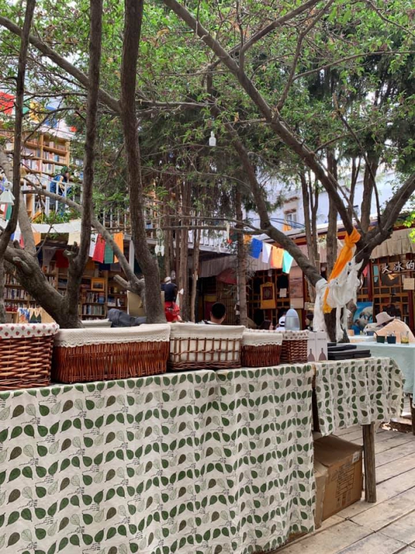 《西藏.阿里行.6》一家書店的詩意14