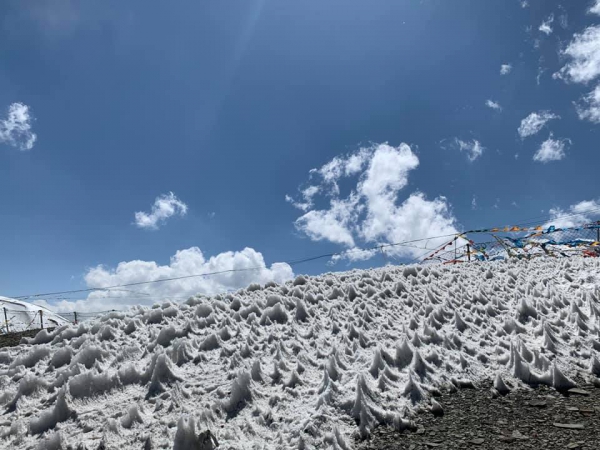 《西藏阿里行.24》在雪的稜線上11