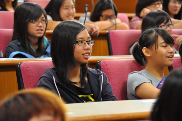 【演講記事】你,HOLD住什麼?06