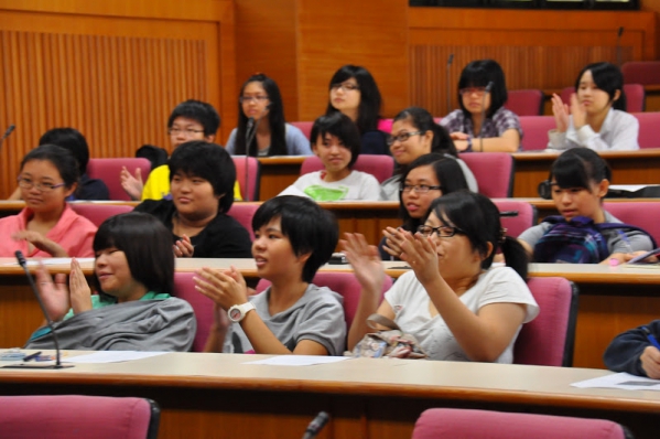 【演講記事】你,HOLD住什麼?08