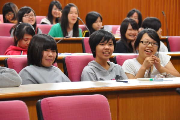 【演講記事】你,HOLD住什麼?09