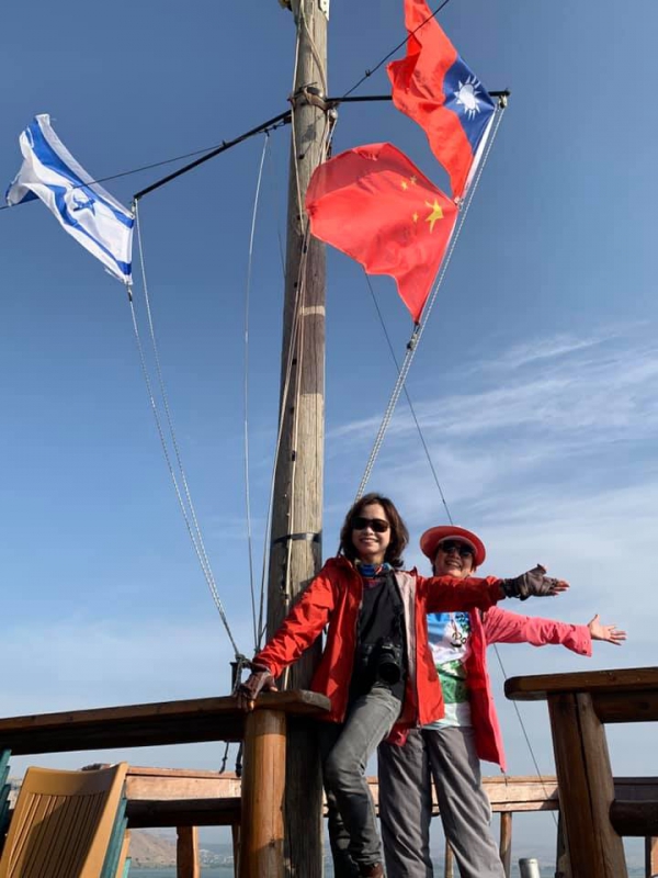 《旅行在以色列與約旦.9》在地中海升起國旗18