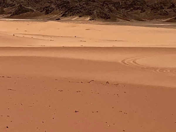 《旅行在以色列與約旦.31》鋪成一地的，詩07