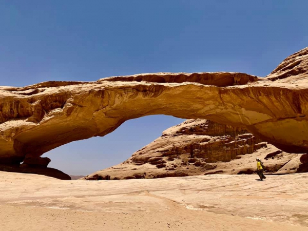 《旅行在以色列與約旦.31》鋪成一地的，詩16