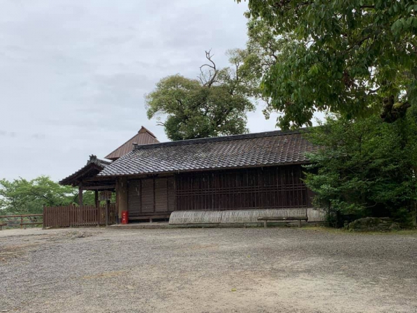 《俳句三人組的旅行.25》雨中石山寺11