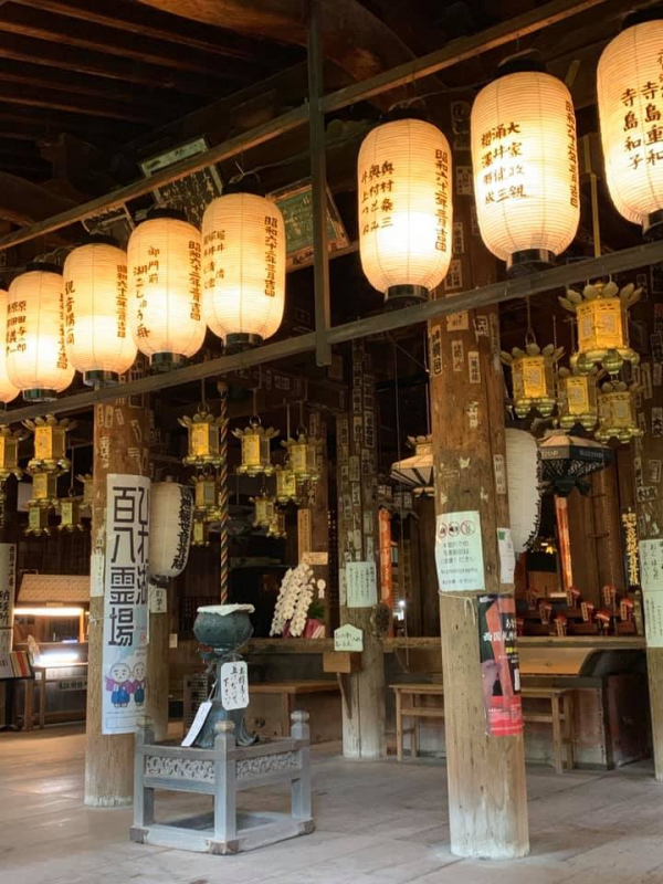 《俳句三人組的旅行.25》雨中石山寺15