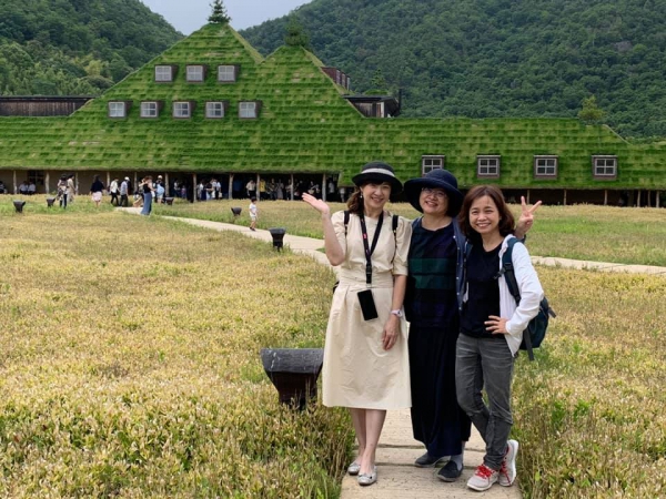 《俳句三人組的旅行.27》我們仨17