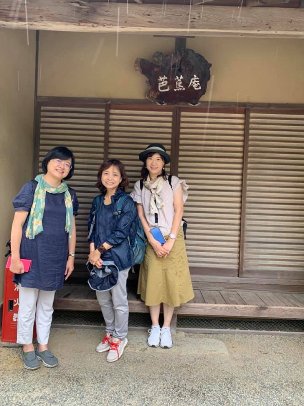 《俳句三人組的旅行.27》我們仨21