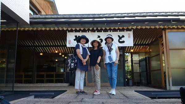 《俳句三人組的旅行.27》我們仨43