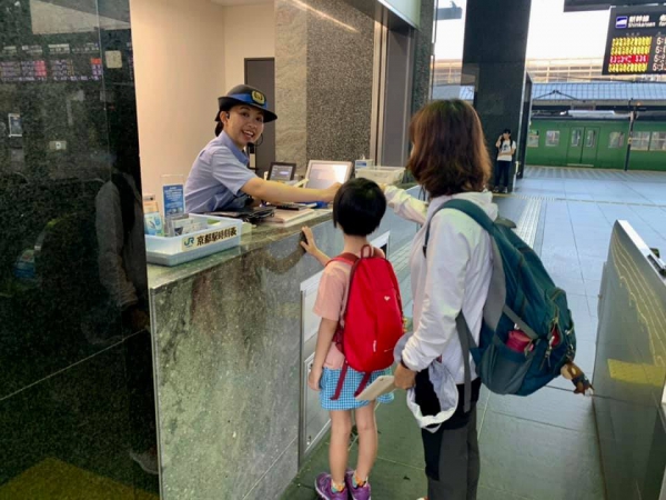 《在旅行中閱讀.8》500公里奔直島07