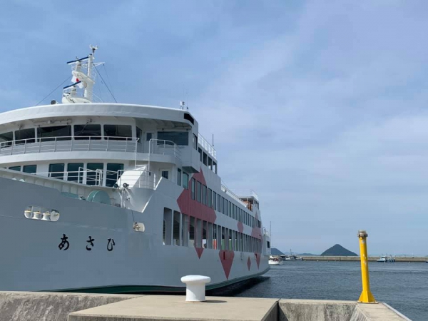 《在旅行中閱讀.8》500公里奔直島18