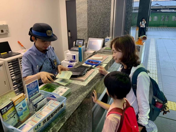 《在旅行中閱讀.8》500公里奔直島20