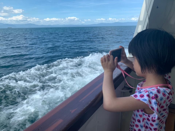 《在旅行中閱讀.14》深綠.竹生島07