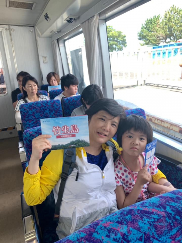 《在旅行中閱讀.14》深綠.竹生島29