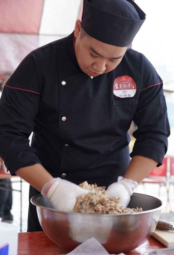 他學習一百年的尺度05