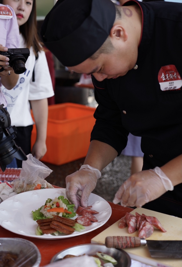 他學習一百年的尺度06