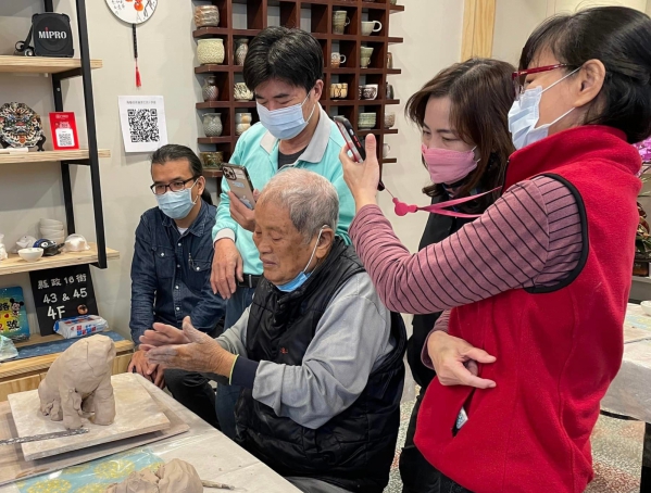 《如露.9》虎爺好，財神到！02