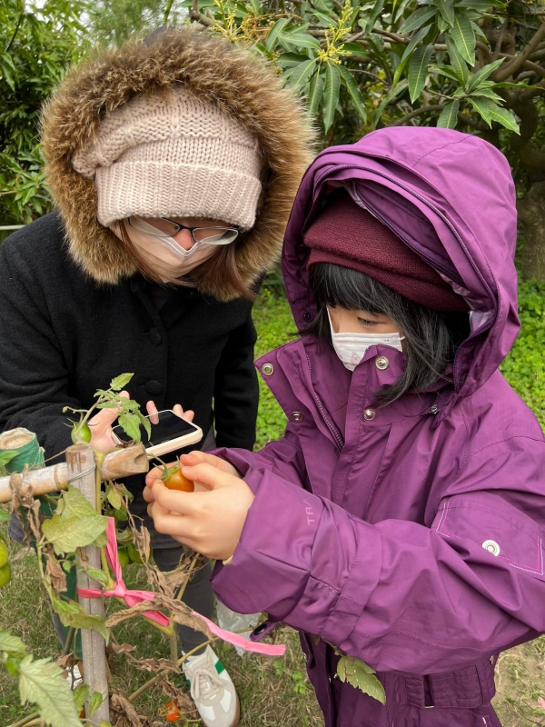 《如露.25》坐香蕉船的童年30