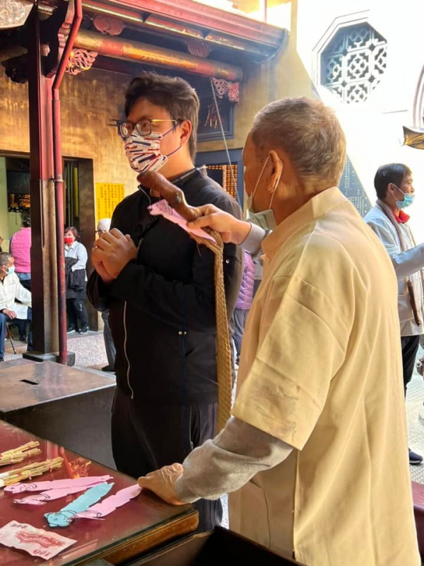 《如露.33》帶foreigner去拜拜04