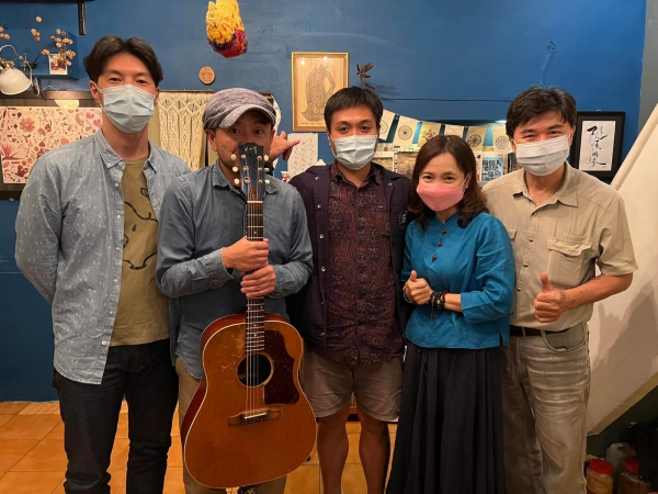 《如露.52》聽,大竹研的吉他演奏03