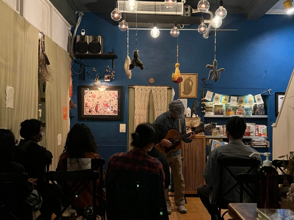 《如露.52》聽,大竹研的吉他演奏05