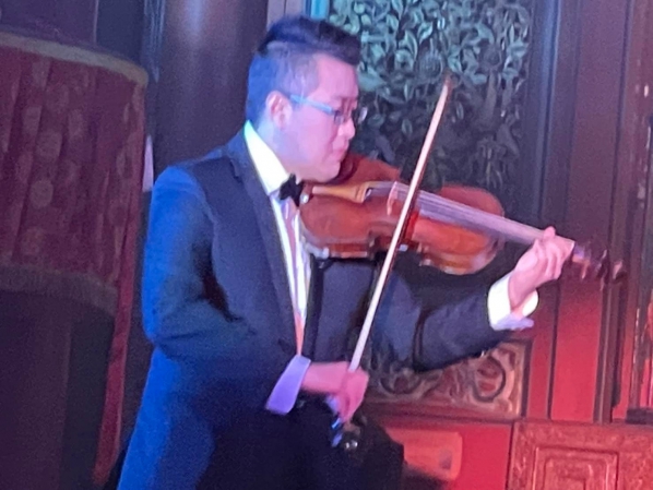 《如露.63》德聚。感琴11