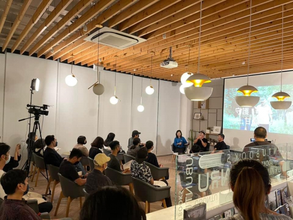 《如露.73》滾動的詩26