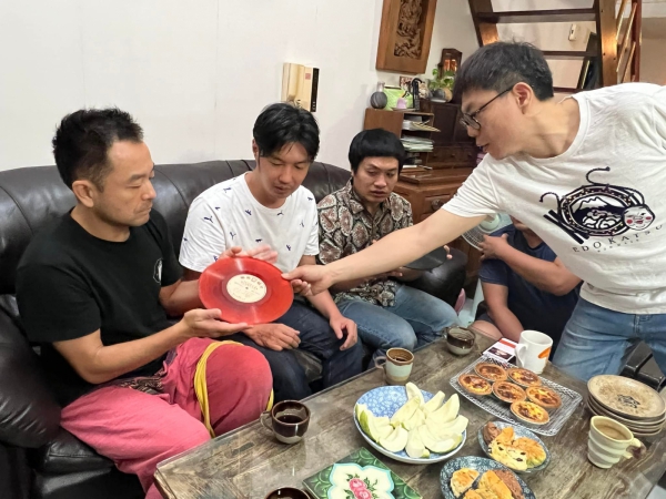 《如露.89》留聲機對話12