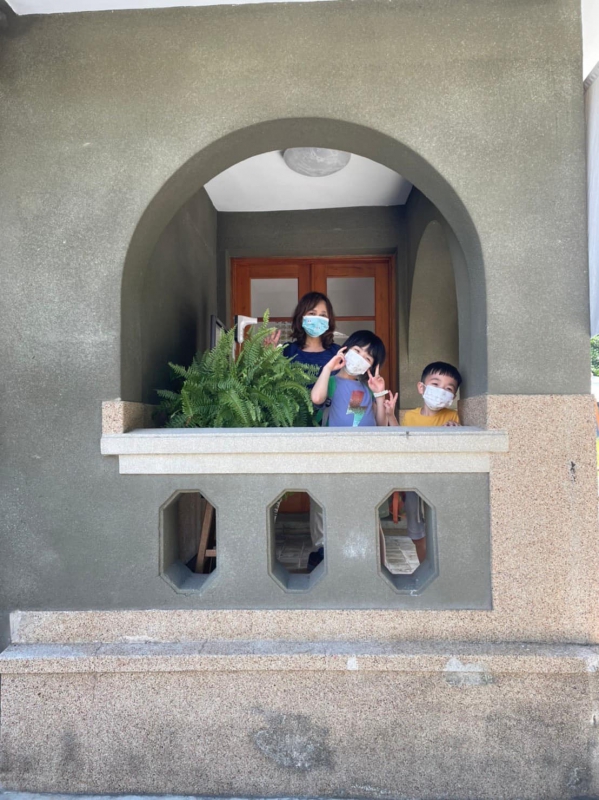 《如露.100》我們的鞋04